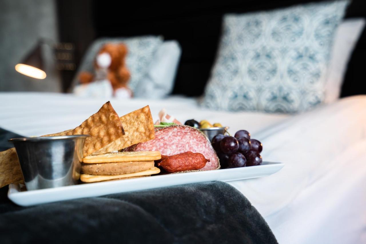 Hotell Hallstaberget Sollefteå エクステリア 写真