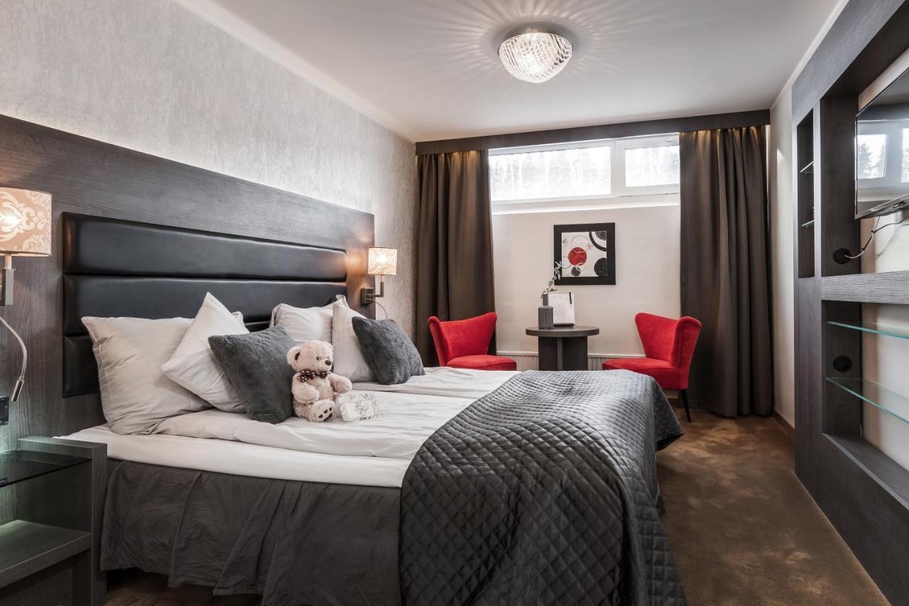 Hotell Hallstaberget Sollefteå エクステリア 写真